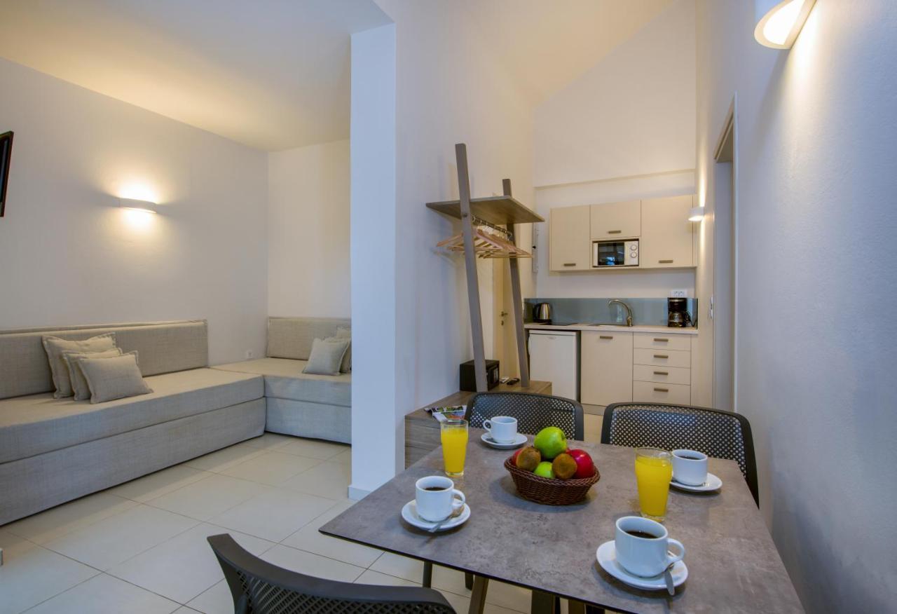 Stefan Village Hotel Agia Marina المظهر الخارجي الصورة