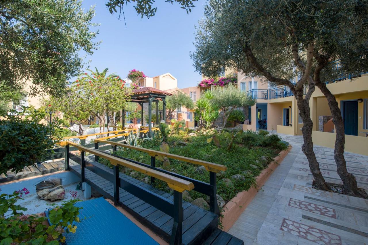 Stefan Village Hotel Agia Marina المظهر الخارجي الصورة